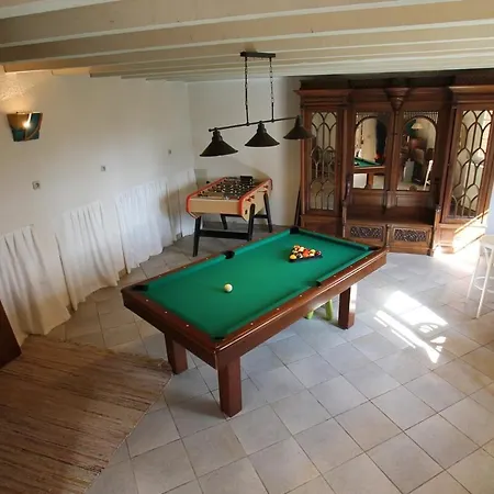 Villa A La Buissonniere - Leotoing